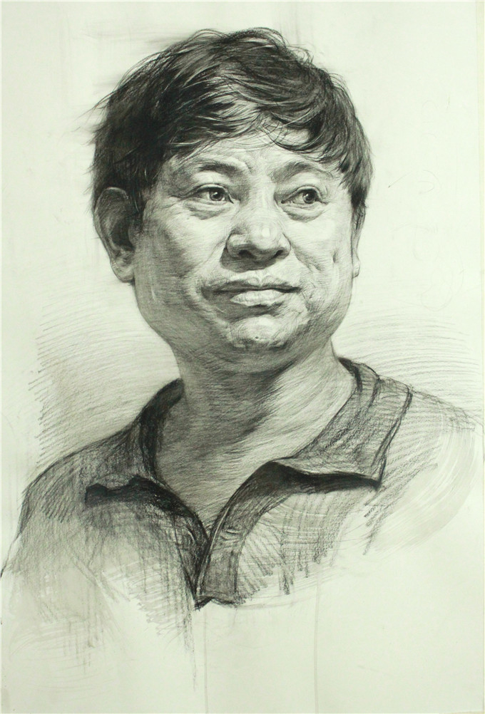 素描人像中年男性范畫賞析