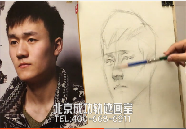 素描男青年頭像解構