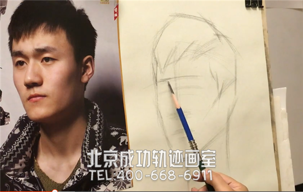 素描男青年頭像解構