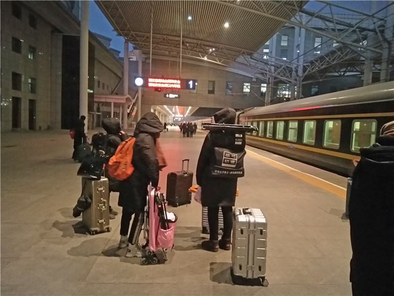 北京成功軌跡畫室帶隊考試圖